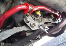Gaano katagal ang mga link ng sway bar? Real-world lifespan ng mga link ng stabilizer (2025 na-update)