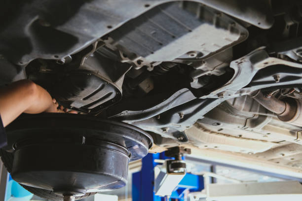 Mga Sintomas ng Bad Motor Mount: 7 Babala